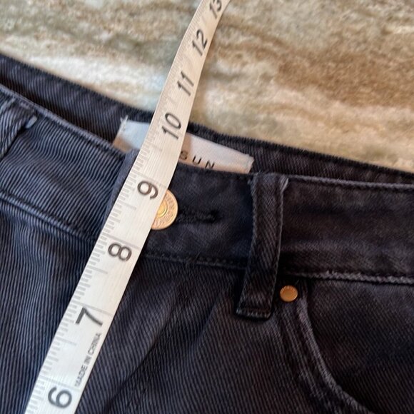 Pacsun Shorts Women’s Size 26 High Rise Festival Distressed Black Denim Raw Hem - Picture 10 of 11